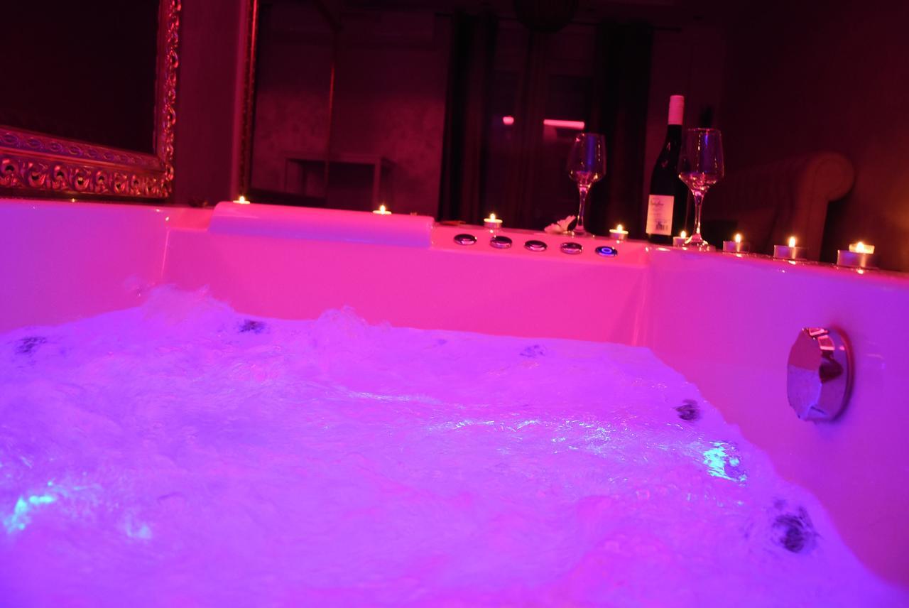 Central Business Apartments Jacuzzi Belgrade Exterior photo